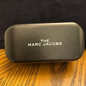 Marc Jacobs sunglasses case black with sunglasses bag NWT
